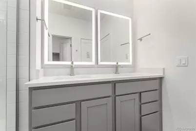 6153 N Ceylon Street #202, Denver, CO 80019 - Photo 14
