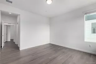 6153 N Ceylon St, Denver, CO 80019 - Photo 12