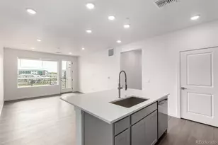 6153 N Ceylon St, Denver, CO 80019 - Photo 4