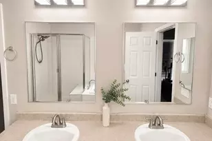 15803 E Warner Dr, Denver, CO 80239 - Photo 22