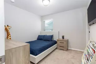 15803 E Warner Dr, Denver, CO 80239 - Photo 16