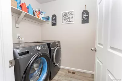 15803 E Warner Drive, Denver, CO 80239 - Photo 18