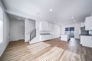 46589 Sunflower Ln, Bennett, CO 80102 - Photo 8