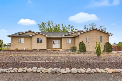 1015 W Stallion Drive, Pueblo West, CO 81007 - Photo 2