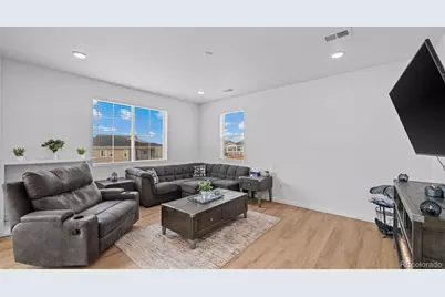 24770 E 39th Avenue, Aurora, CO 80019 - Photo 6