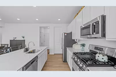 24770 E 39th Avenue, Aurora, CO 80019 - Photo 14
