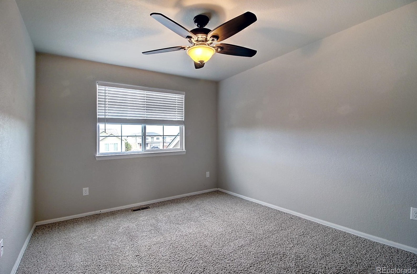 4397 Cypress Ridge Ln, Wellington CO  80549-1869 exterior