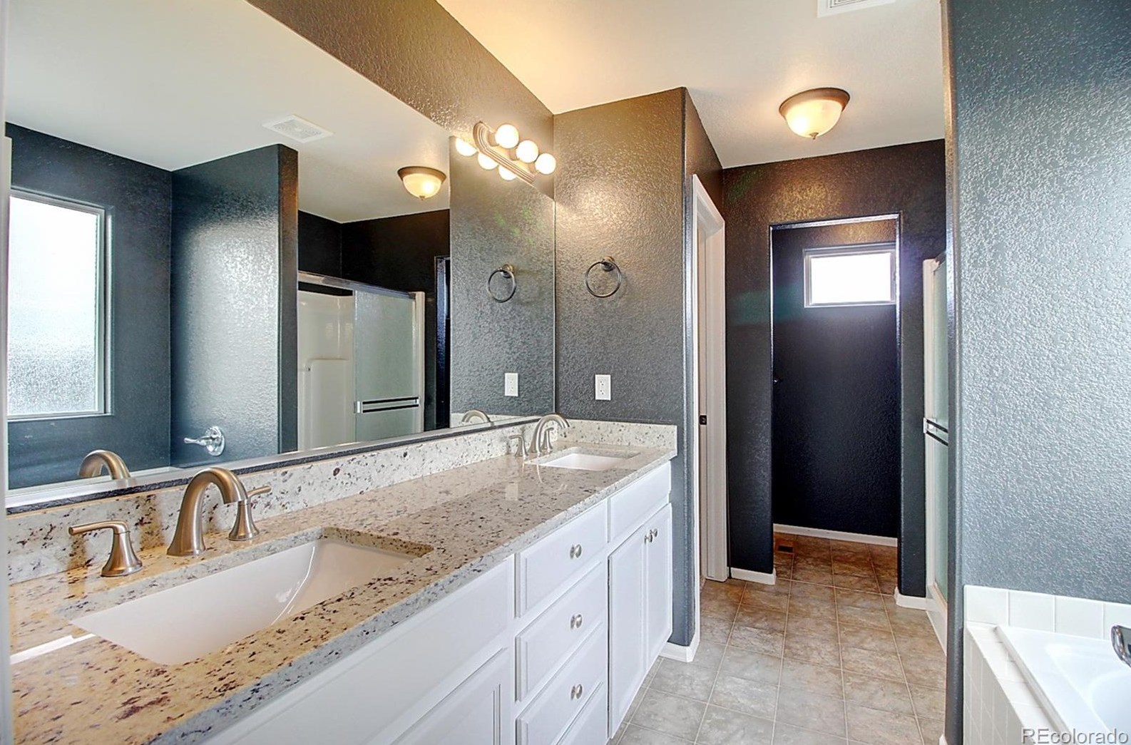 4397 Cypress Ridge Ln, Wellington CO  80549-1869 exterior