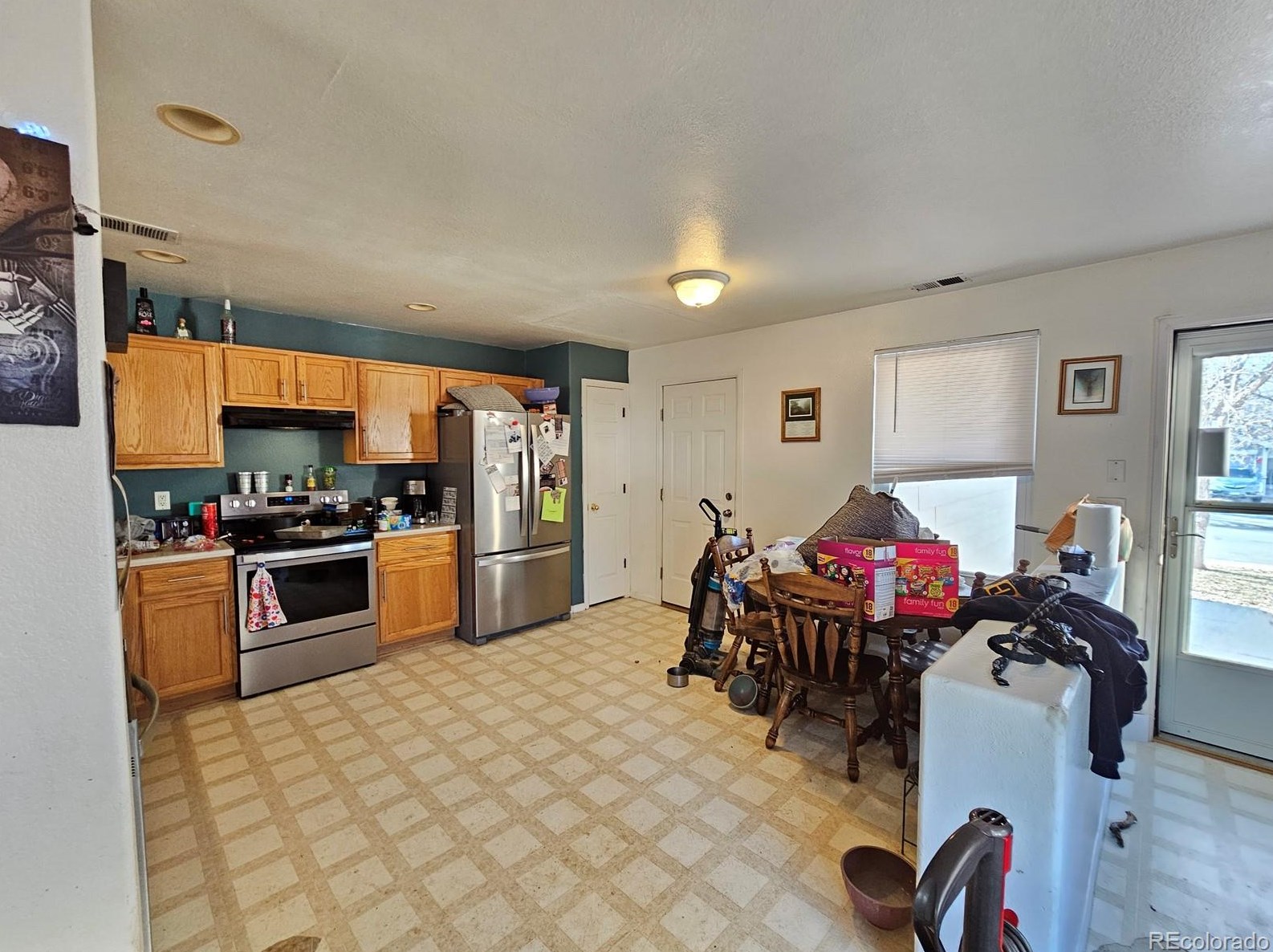 872 Mockingbird Ln, Denver CO  80601-7353 exterior