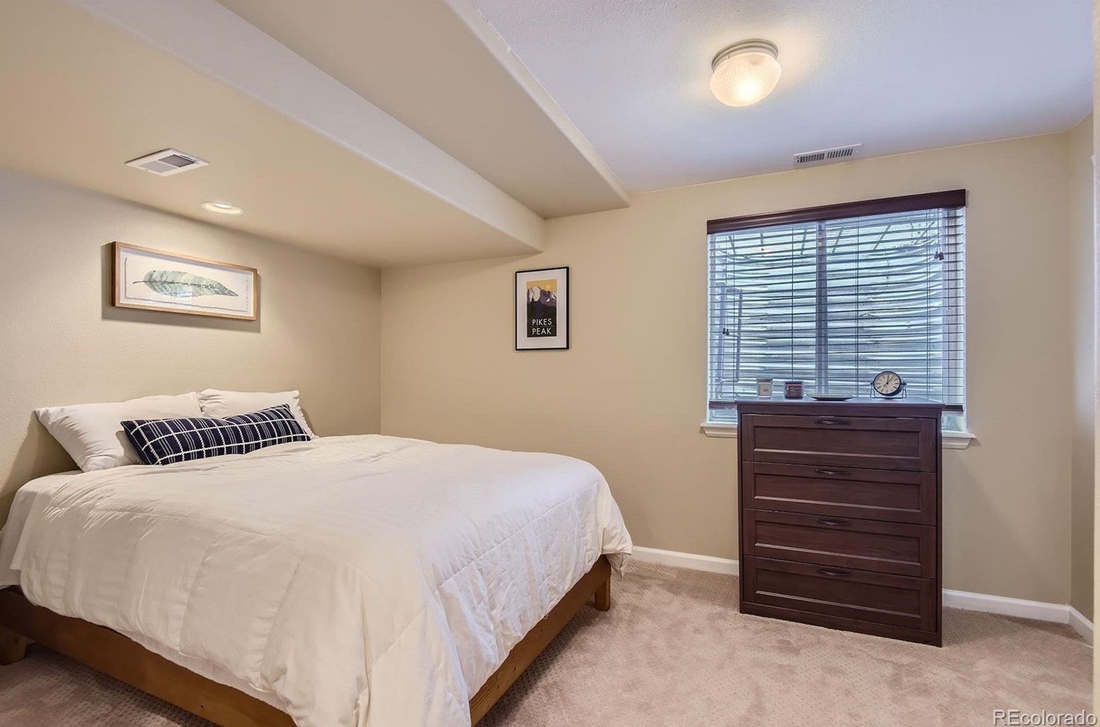 10078 Glenstone Cir, Littleton CO  80130-8019 exterior