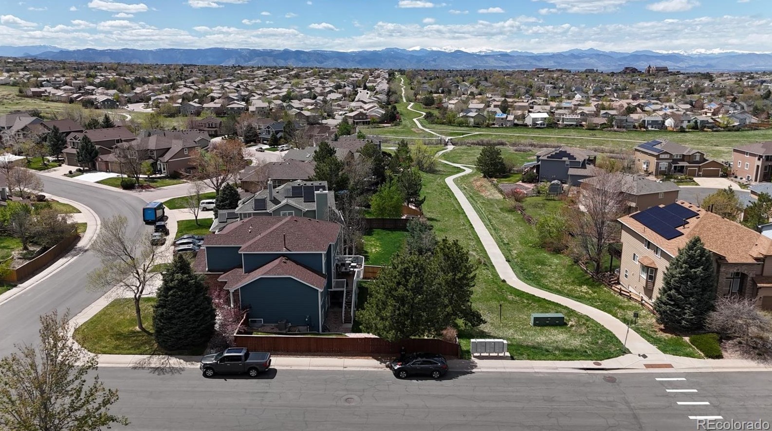 10078 Glenstone Cir, Littleton CO  80130-8019 exterior