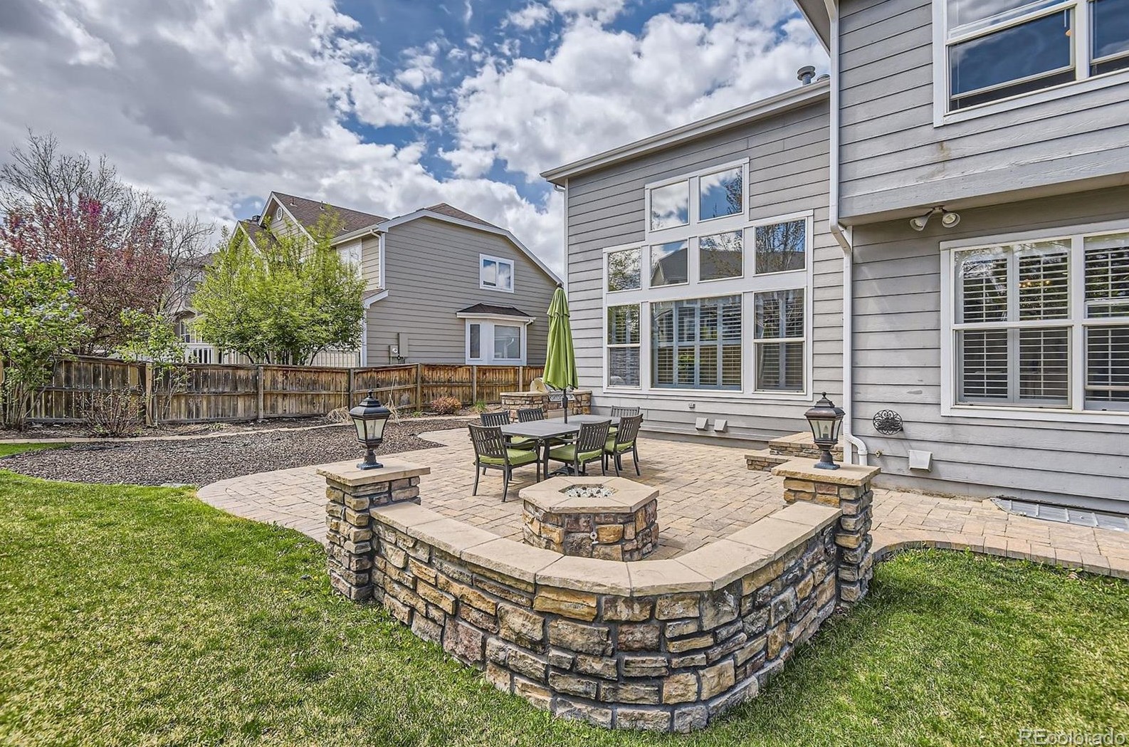 10078 Glenstone Cir, Littleton CO  80130-8019 exterior