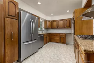 3064 S Zurich Ct, Denver, CO 80236 - Photo 10
