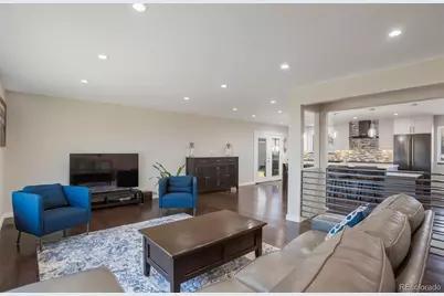 6221 S Logan Court, Centennial, CO 80121 - Photo 14