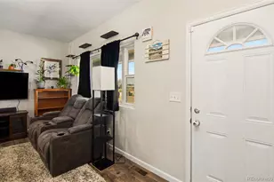 1080 View Ridge Rd, Bennett, CO 80102 - Photo 10