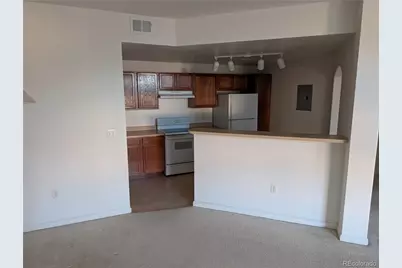 5703 N Gibralter Way #6-206, Aurora, CO 80019 - Photo 2