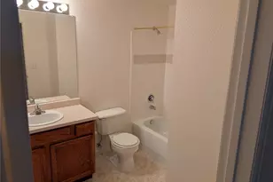 5703 N Gibralter Way, Aurora, CO 80019 - Photo 8