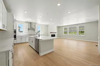 1672 Fox Trotter Point, Castle Rock, CO 80104 - Photo 2