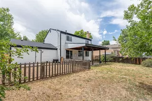 1410 S Vaughn Cir, Aurora, CO 80012 - Photo 28