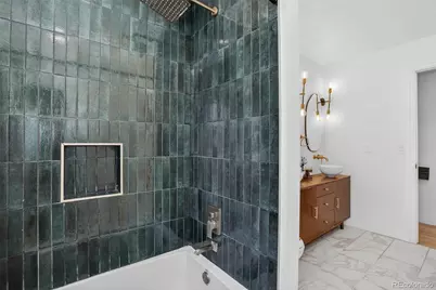 690 S Newark Court, Aurora, CO 80012 - Photo 10