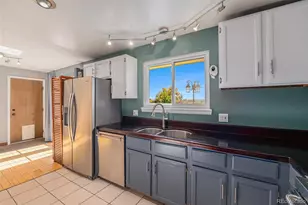 9106 Clermont Dr, Thornton, CO 80229 - Photo 4