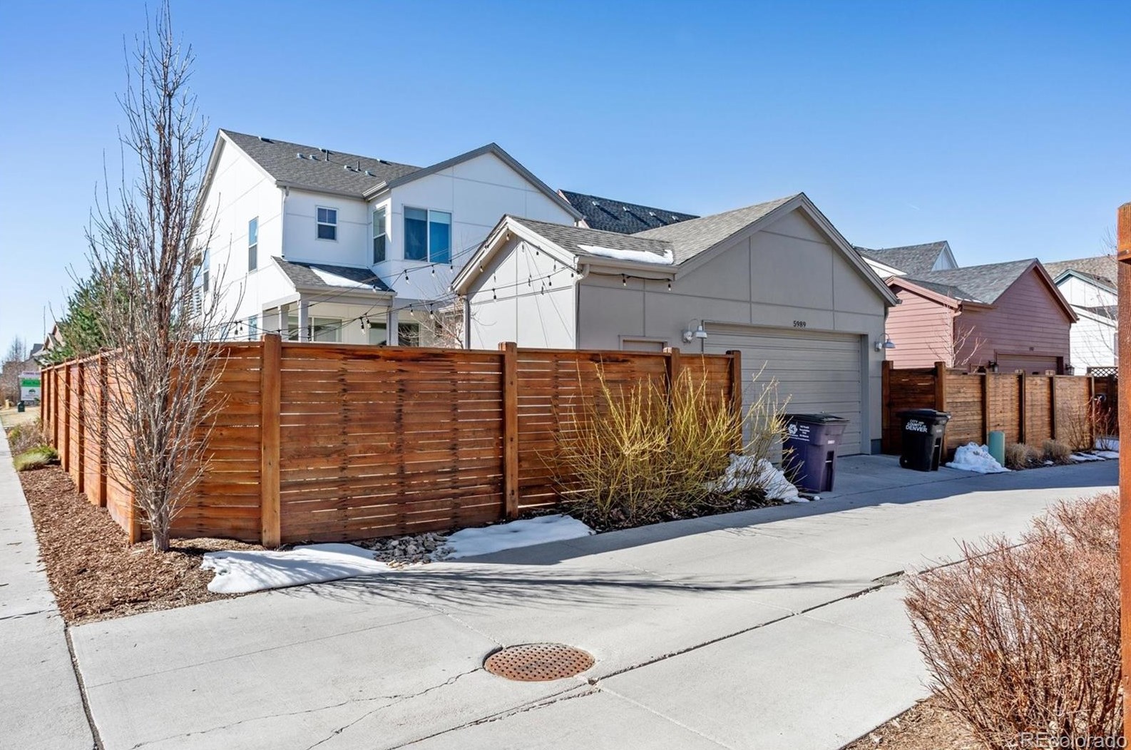 5989 Alton St, Denver CO  80238 exterior