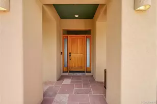 365 Vasquez Ct, Lyons, CO 80540 - Photo 2