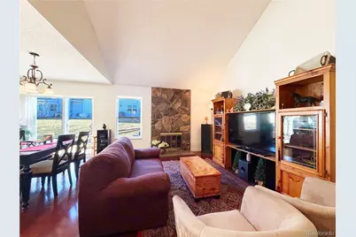 2466 S Vaughn Way #B, Aurora, CO 80014 - Photo 10