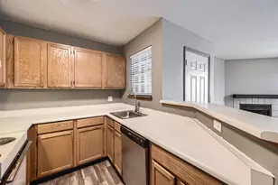 5745 W Atlantic Pl, Lakewood, CO 80227 - Photo 6