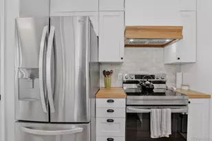 886 S Reed Ct, Lakewood, CO 80226 - Photo 10