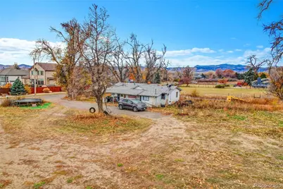 9909 W 70th Avenue, Arvada, CO 80004 - Photo 6