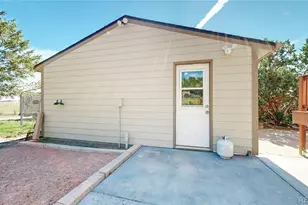 712 Colt Dr, Loveland, CO 80537 - Photo 28