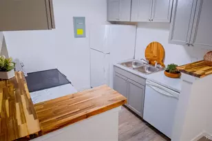 1887 S Pitkin St, Aurora, CO 80017 - Photo 2