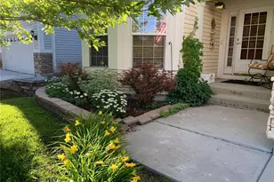 22370 E Dorado Ave, Aurora, CO 80015 - Photo 4