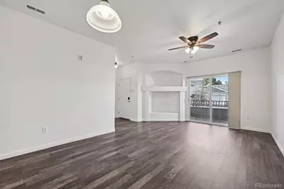 5255 Memphis Street #207, Denver, CO 80239 - Photo 8