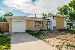 3055 Carson St, Aurora, CO 80011 - Photo 4