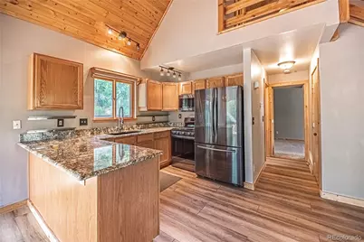 10668 W Highway 24, Green Mountain Falls, CO 80819 - Photo 10