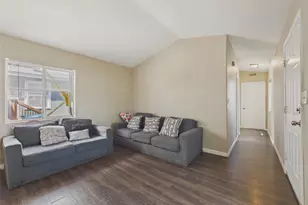 9400 Elm Ct, Denver, CO 80260 - Photo 8
