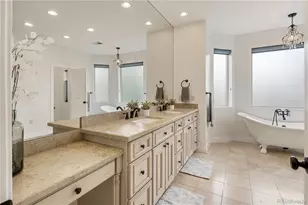 6071 S Detroit St, Centennial, CO 80121 - Photo 12