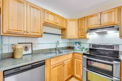 9622 E Arkansas Place, Denver, CO 80247 - Photo 10
