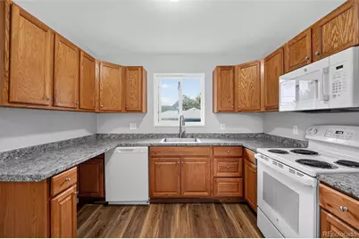 10992 Grant Drive, Northglenn, CO 80233 - Photo 4