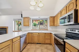 27159 Sun Ridge Dr, Evergreen, CO 80439 - Photo 16