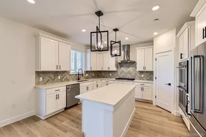 42973 Colonial Trail, Elizabeth, CO 80107 - Photo 2