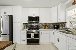 7020 Poplar St, Commerce City, CO 80022 - Photo 8