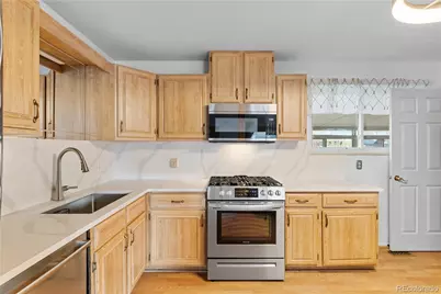 13041 Olmsted Place, Denver, CO 80239 - Photo 14