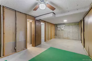 13041 Olmsted Pl, Denver, CO 80239 - Photo 36