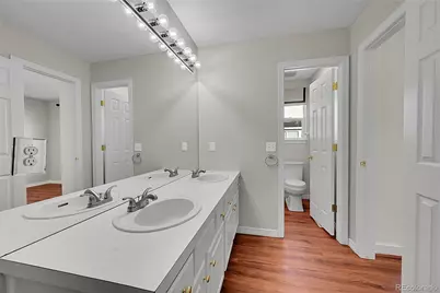 5560 S Hannibal Way, Centennial, CO 80015 - Photo 38