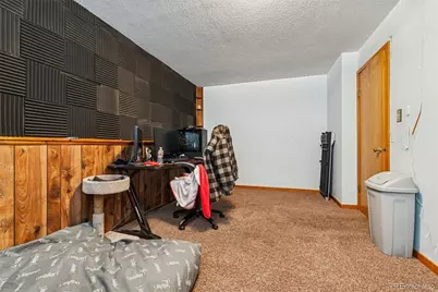 1554 Ervine Avenue, Longmont, CO 80501 - Photo 26