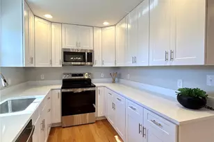 7038 W Frost Pl, Littleton, CO 80128 - Photo 8