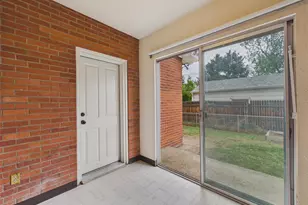 1695 E Cornell Ave, Denver, CO 80210 - Photo 20